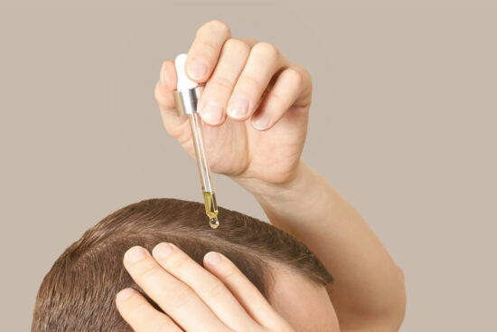 Hair Oil for Men: When Should You Use It?
